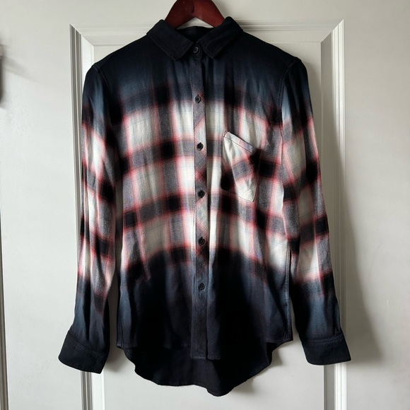 Rails Hunter Button Up in Ivory Smoke Dip Dye - Picture 4 of 10